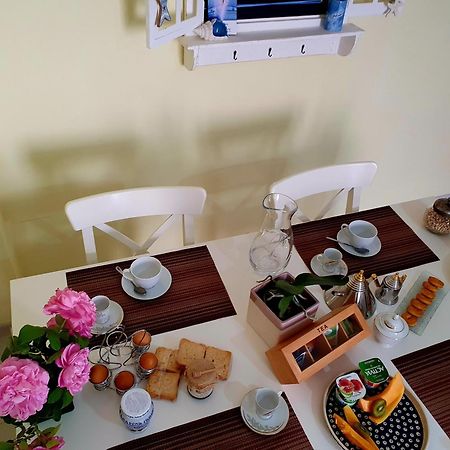 Casa Vacanze Rosy "Nel Verde" بالينورو الغرفة الصورة