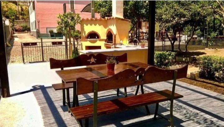 Casa Vacanze Rosy "Nel Verde" بالينورو المظهر الخارجي الصورة