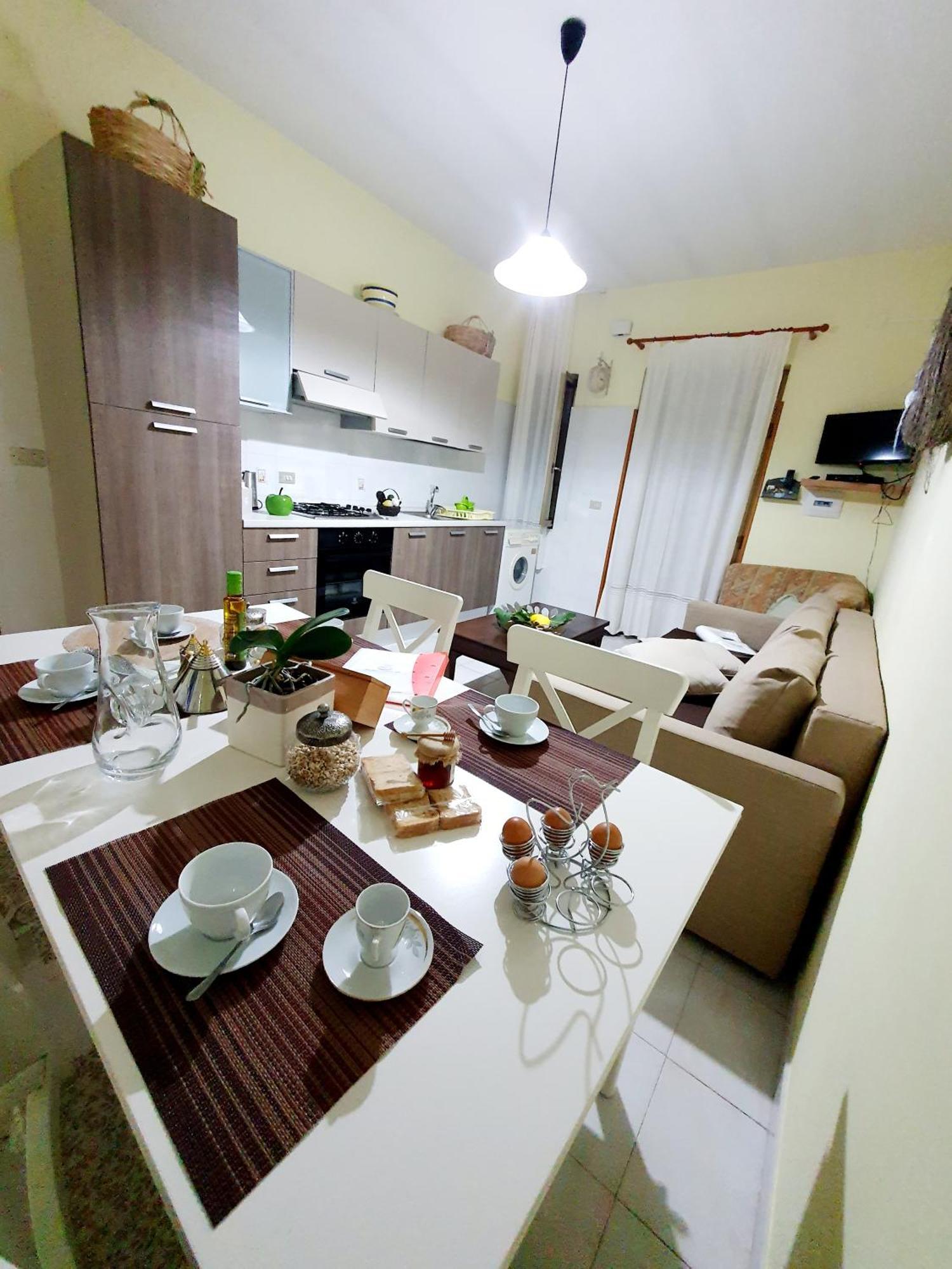 Casa Vacanze Rosy "Nel Verde" بالينورو الغرفة الصورة